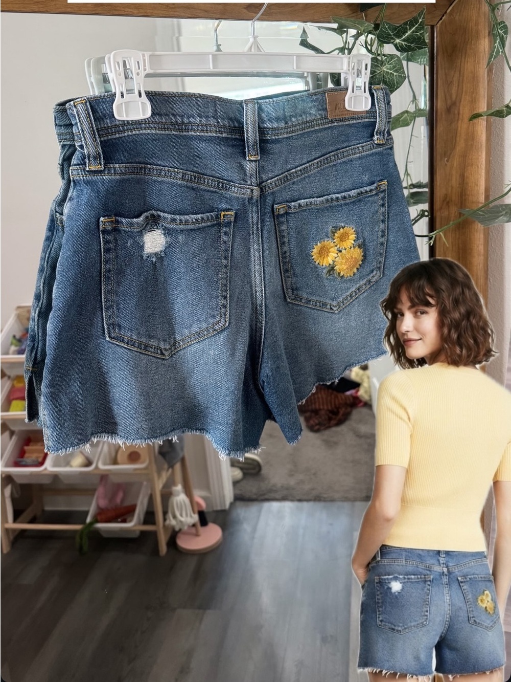 LIKE NEW Hollister Embroidered Sunflower High Rise Vintage Shorts